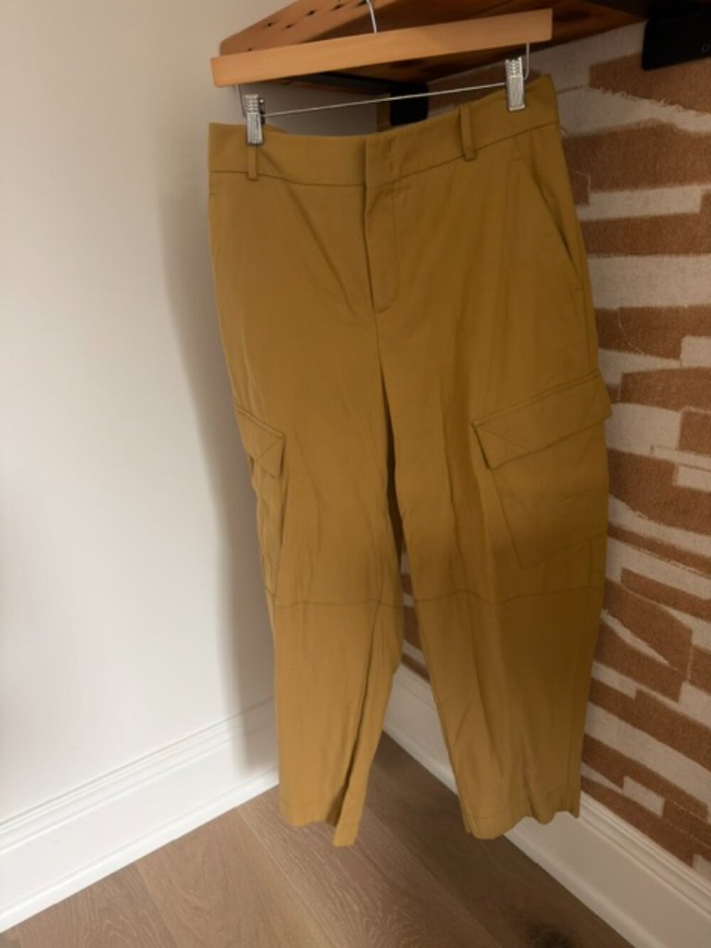 Another Tomorrow, Made in Italy, Mustard Pants sz 46.